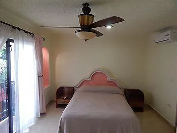 B And B Lux Villa Paraiso Отель Плая-дель-Кармен